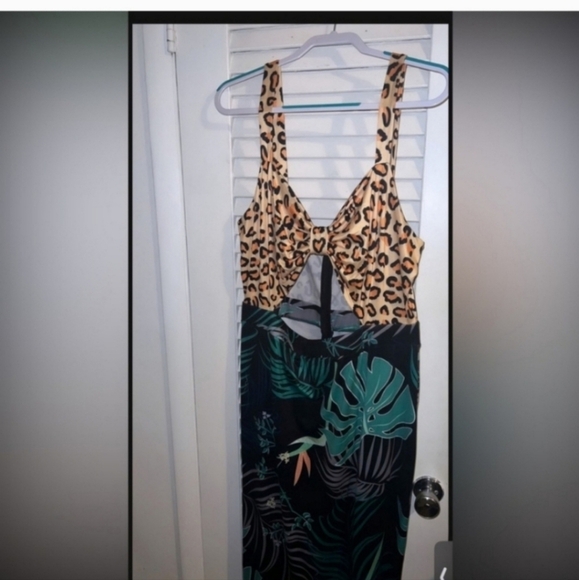 Gorgeous boutique tropical cut out dress 3x - Picture 2 of 2